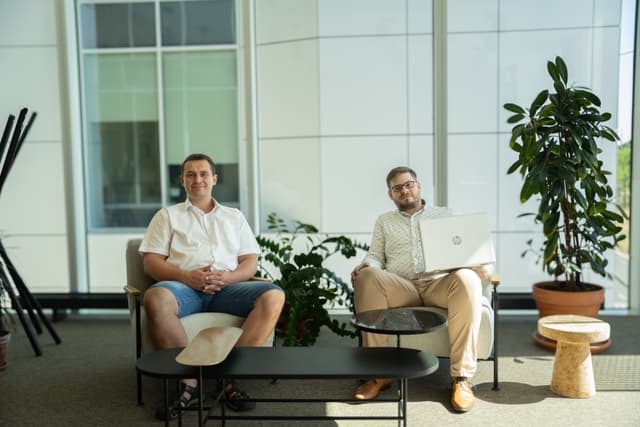 MDCS IT professional providing technical support